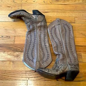 Larry Mahans vintage cowboy boots size 6